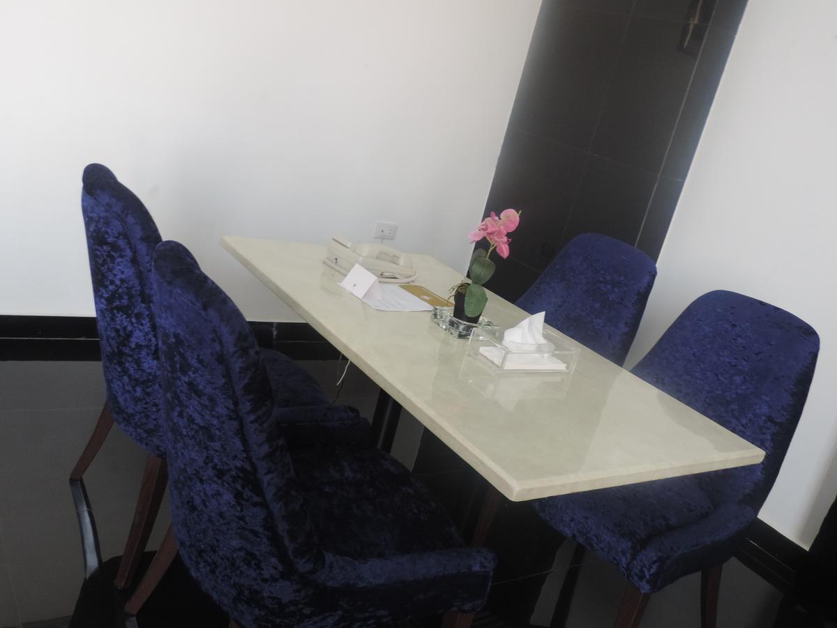 Crown Hotel Juba Room photo